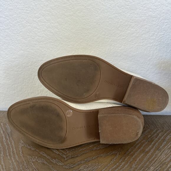 Lucky Brand Womens White Crackled Leather V-cut Ankle Booties Boots Size 7 Shoes - Picture 7 of 9